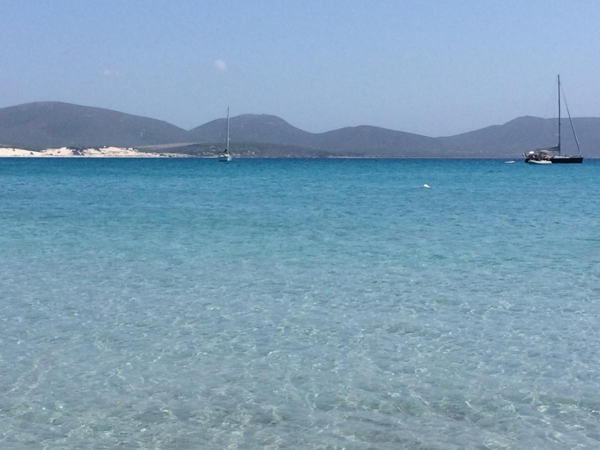 Casita Porto Pino Βίλα Εξωτερικό φωτογραφία